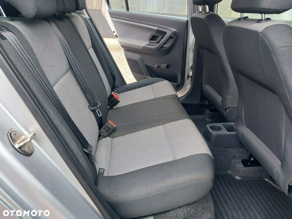Skoda Fabia 1.4 16V Classic - 11