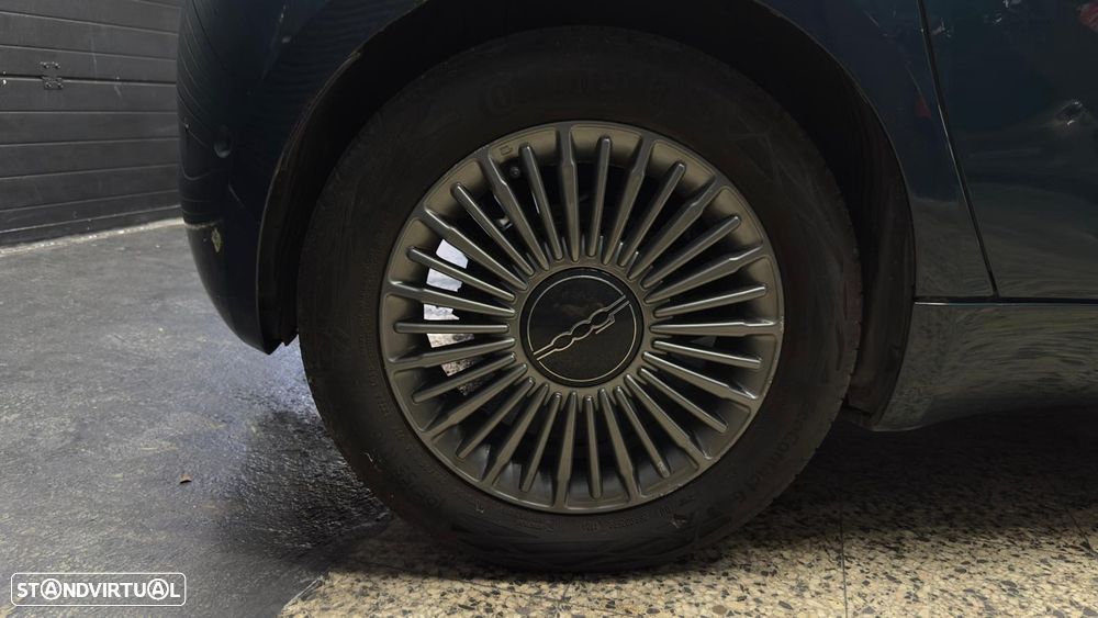 Fiat 500e 3 + 1 42kWh Icon - 55