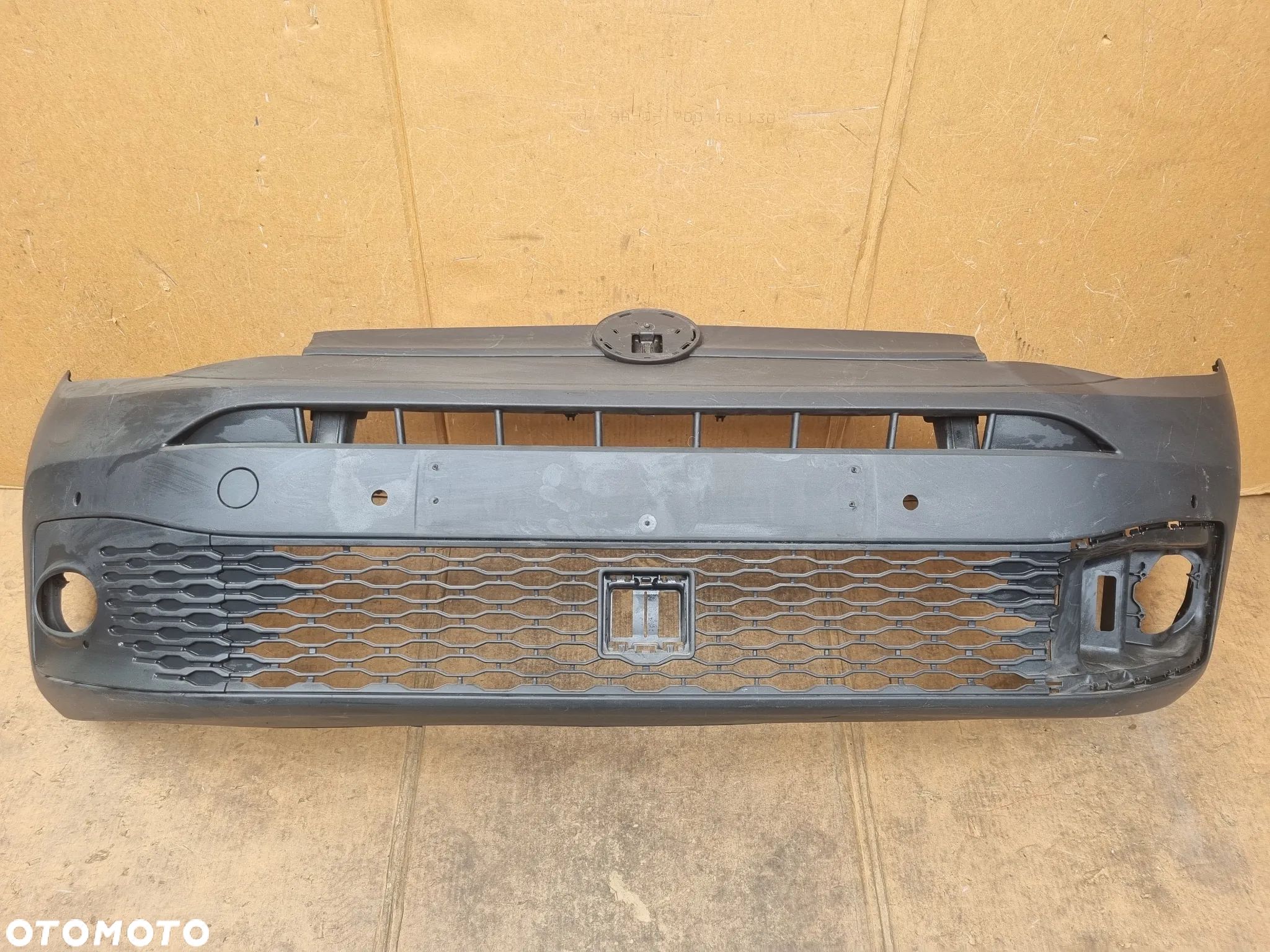 VW CADDY 2K7 ZDERZAK PRZÓD PRZEDNI - 1