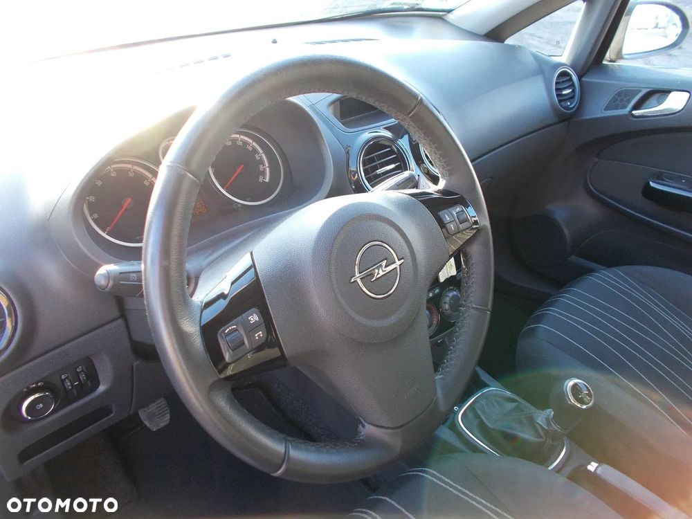 Opel Corsa 1.2 16V Enjoy - 20