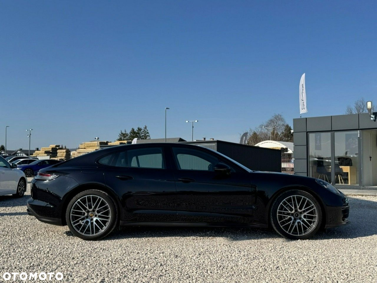 Porsche Panamera 4 - 3