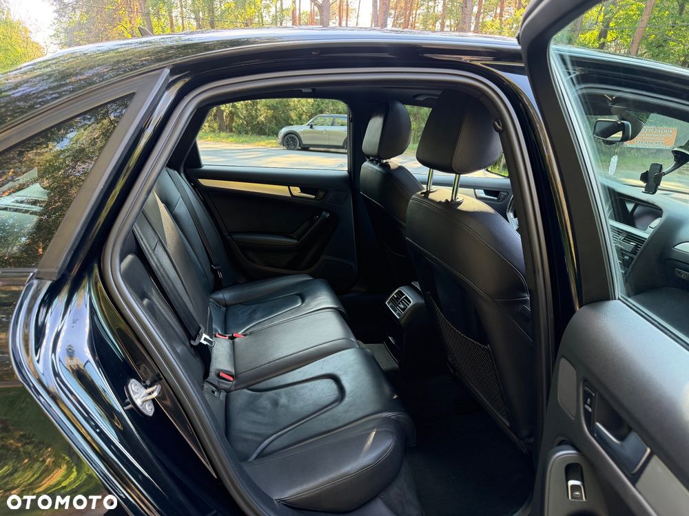 Audi A4 Limousine - 7