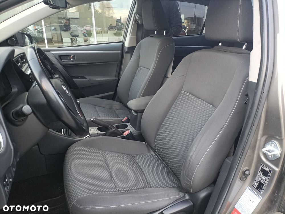 Toyota Corolla 1.6 Premium EU6 - 10