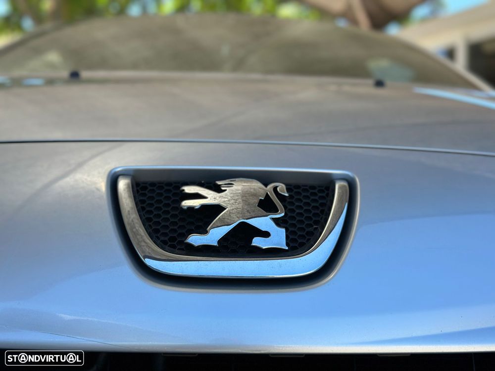Peugeot 207 1.4 16V Trendy - 6
