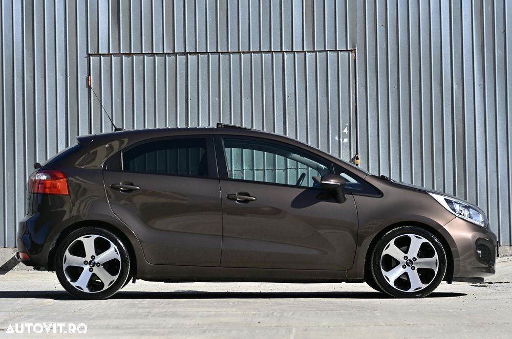 Kia Rio 1.4 Platinum Edition - 7