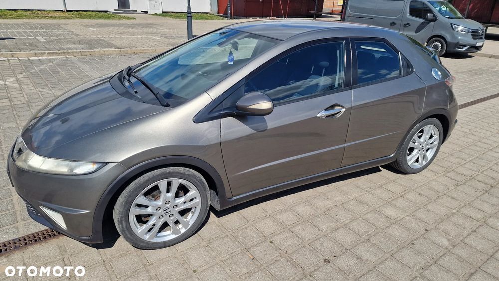 Honda Civic 1.8 Comfort - 2