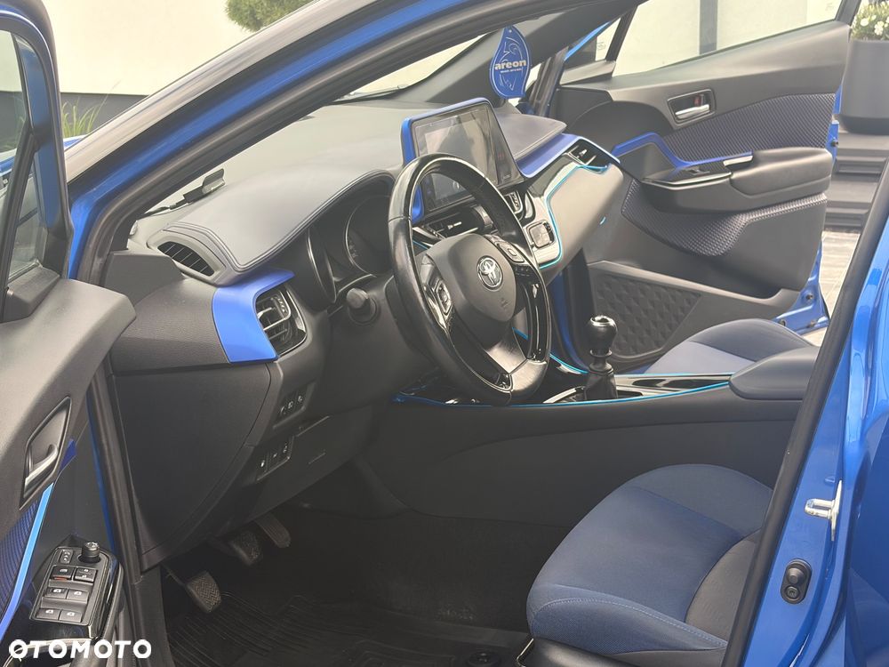 Toyota C-HR 1.2 T Premium - 17