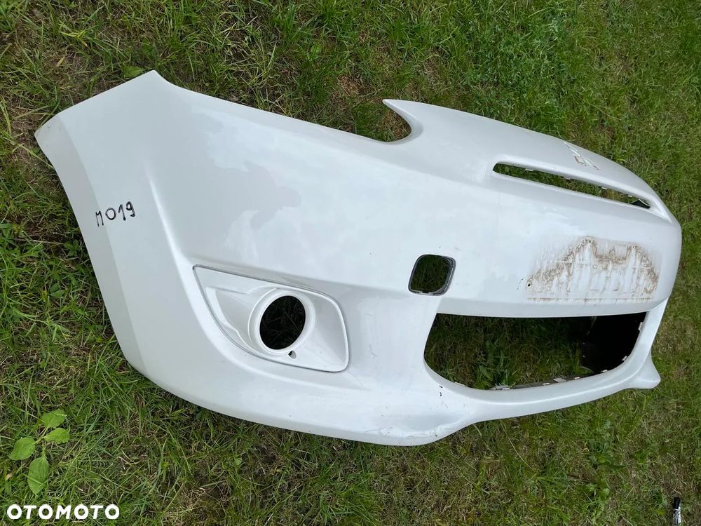 MITSUBISHI COLT 13- zderzak przedni przod