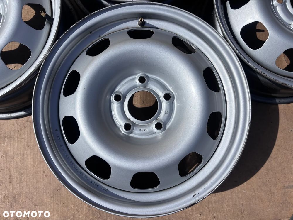 Dacia Duster Felgi Stalowe 6,5J 16" ET50 5x114,3 Komplet 6,5 16 Ładne Proste - 4