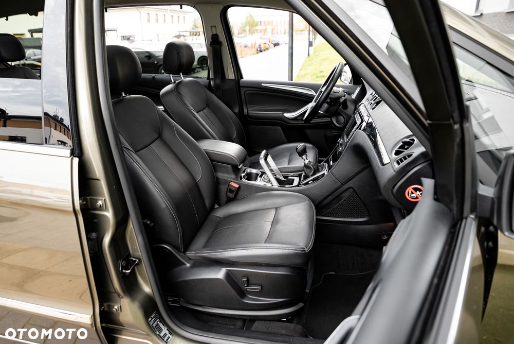 Ford Galaxy 1.6 EcoBoost Trend - 24