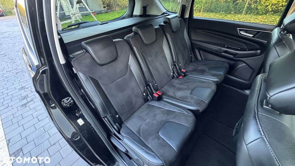 Ford S-Max - 7