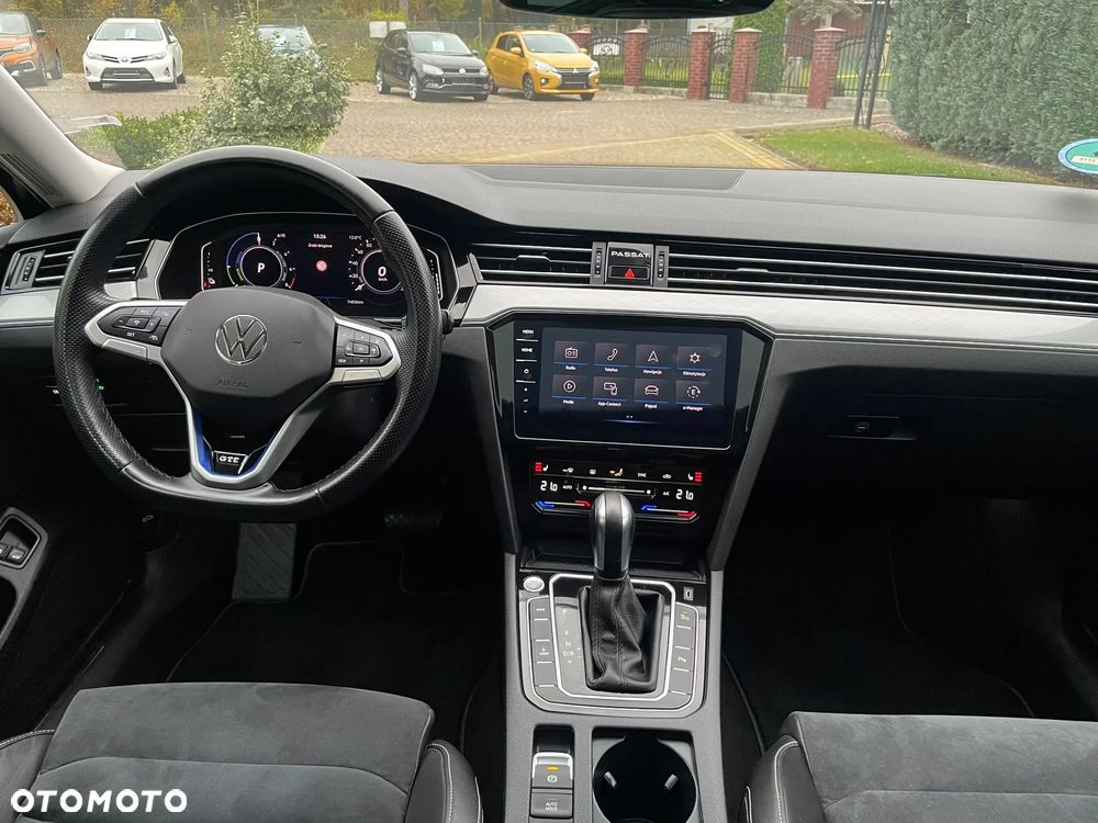 Volkswagen Passat 1.4 TSI Plug-In-Hybrid GTE - 13