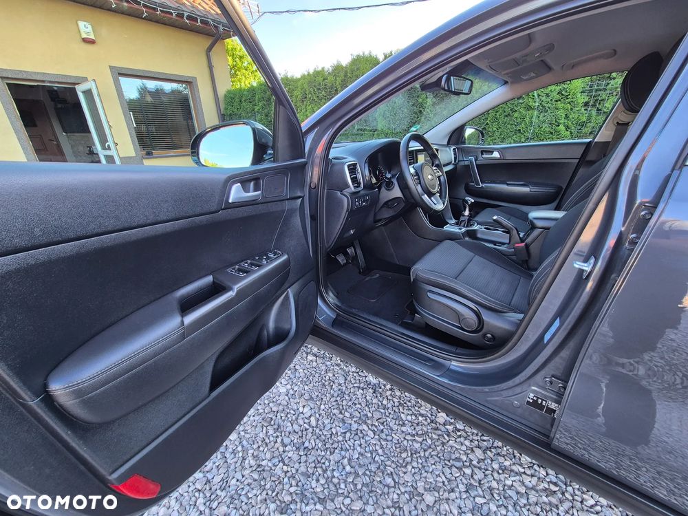 Kia Sportage 1.6 GDI 2WD Black Edition - 6