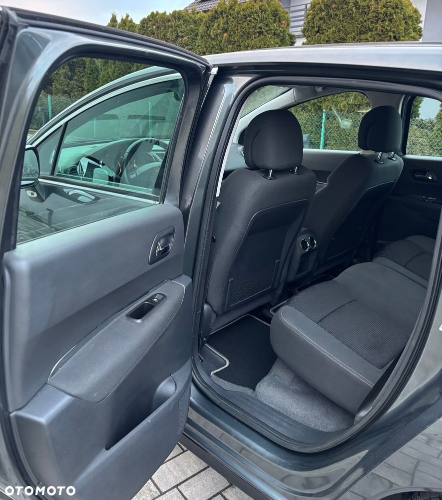 Peugeot 3008 HDi FAP 115 Family - 19