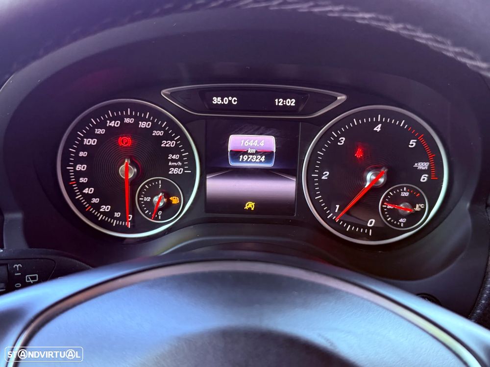 Mercedes-Benz A 180 CDI BE Edition Urban - 28