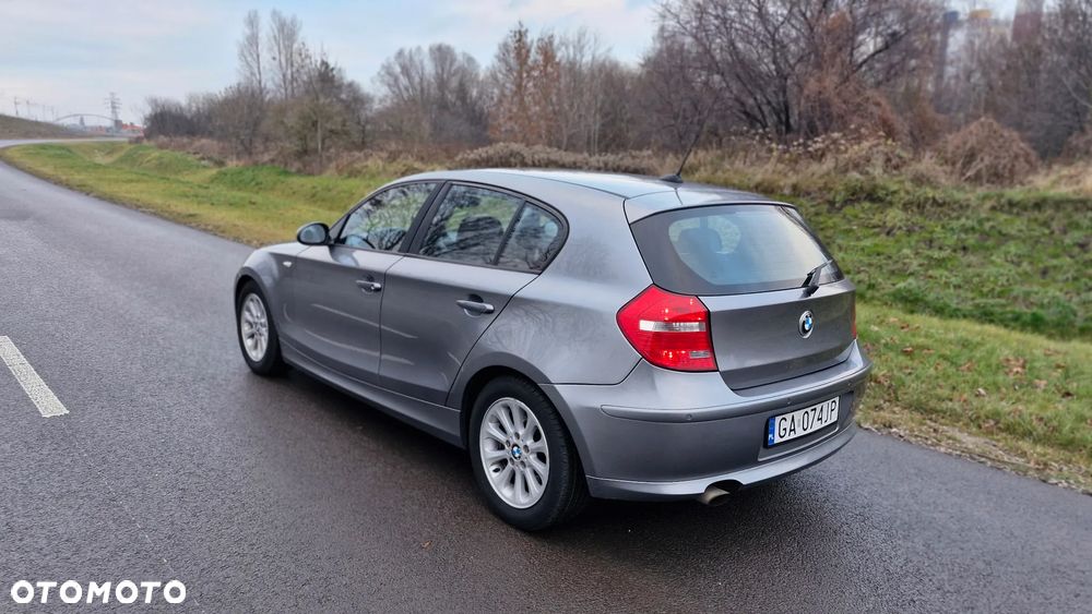 BMW Seria 1 118d DPF - 6