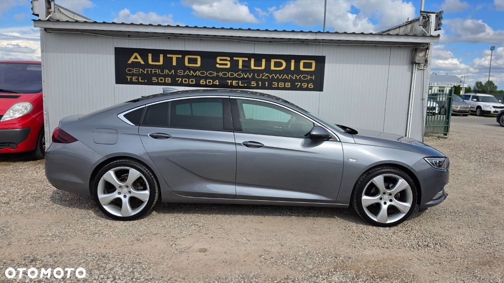 Opel Insignia - 34