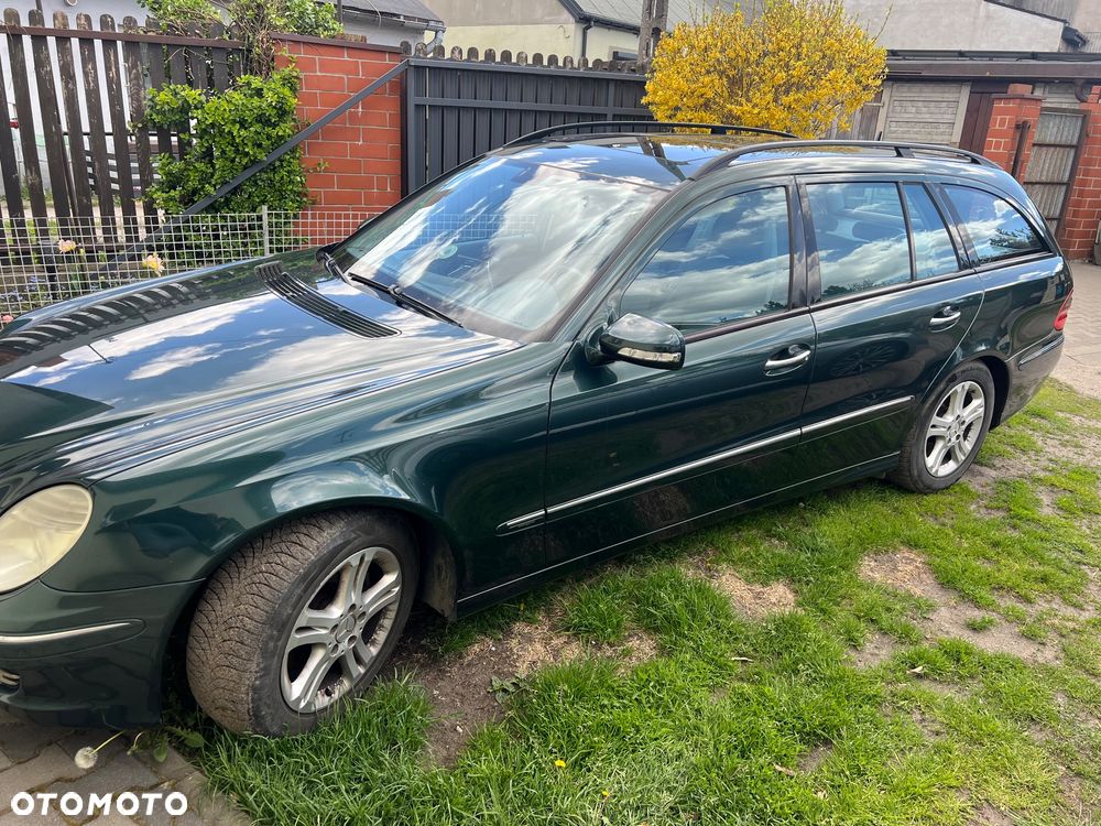 Mercedes-Benz Klasa E 220 CDI Avantgarde DPF - 2
