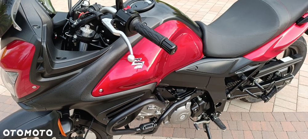 Suzuki V-STROM - 15