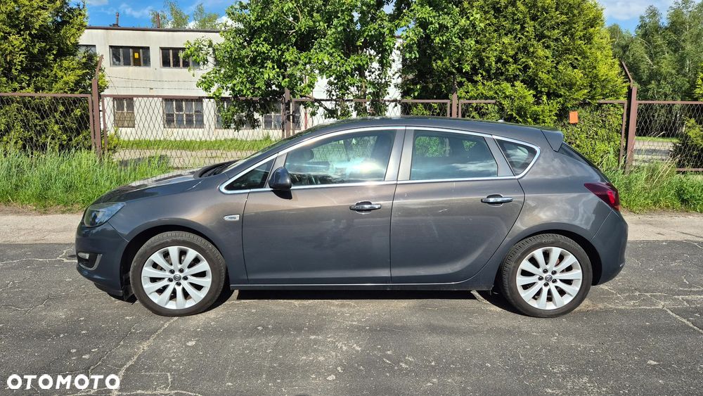 Opel Astra 1.4 T Cosmo - 6