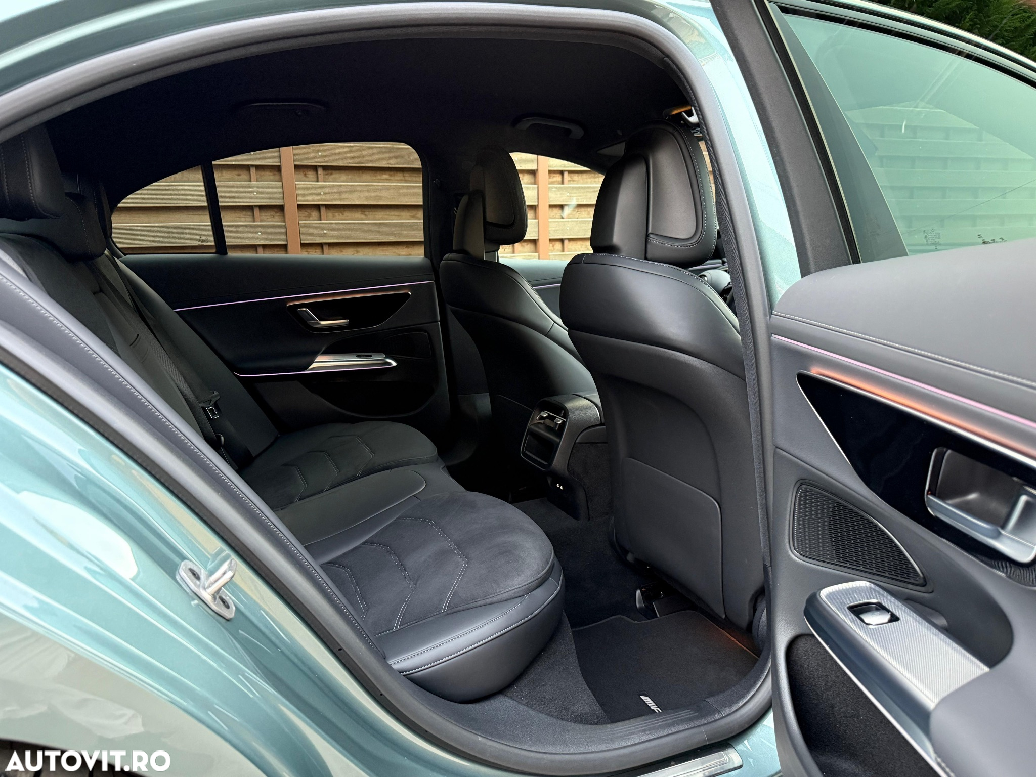 Mercedes-Benz E 200 T 9G-TRONIC Edition AMG Line - 19