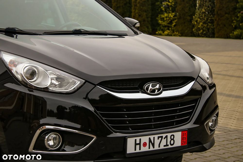 Hyundai ix35 1.7 CRDi 2WD blue Finale Gold - 12