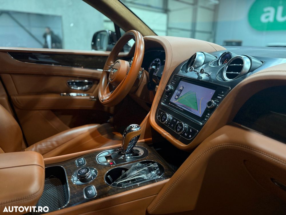 Bentley Bentayga - 19