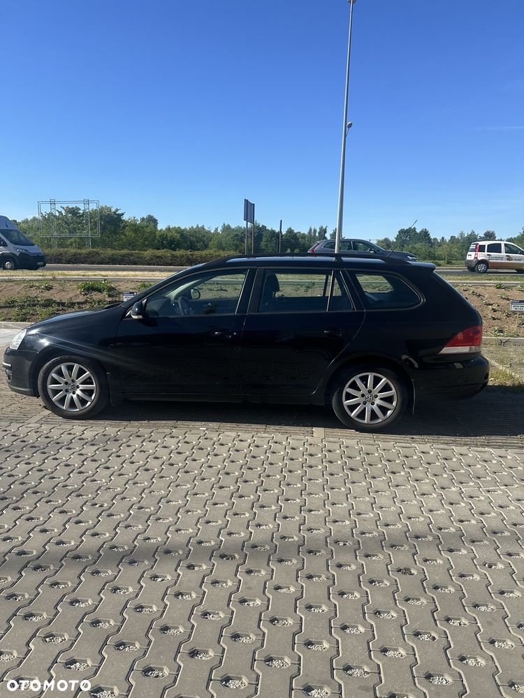 Volkswagen Golf - 3