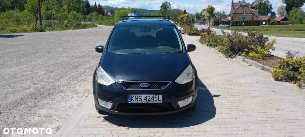 Ford Galaxy - 3
