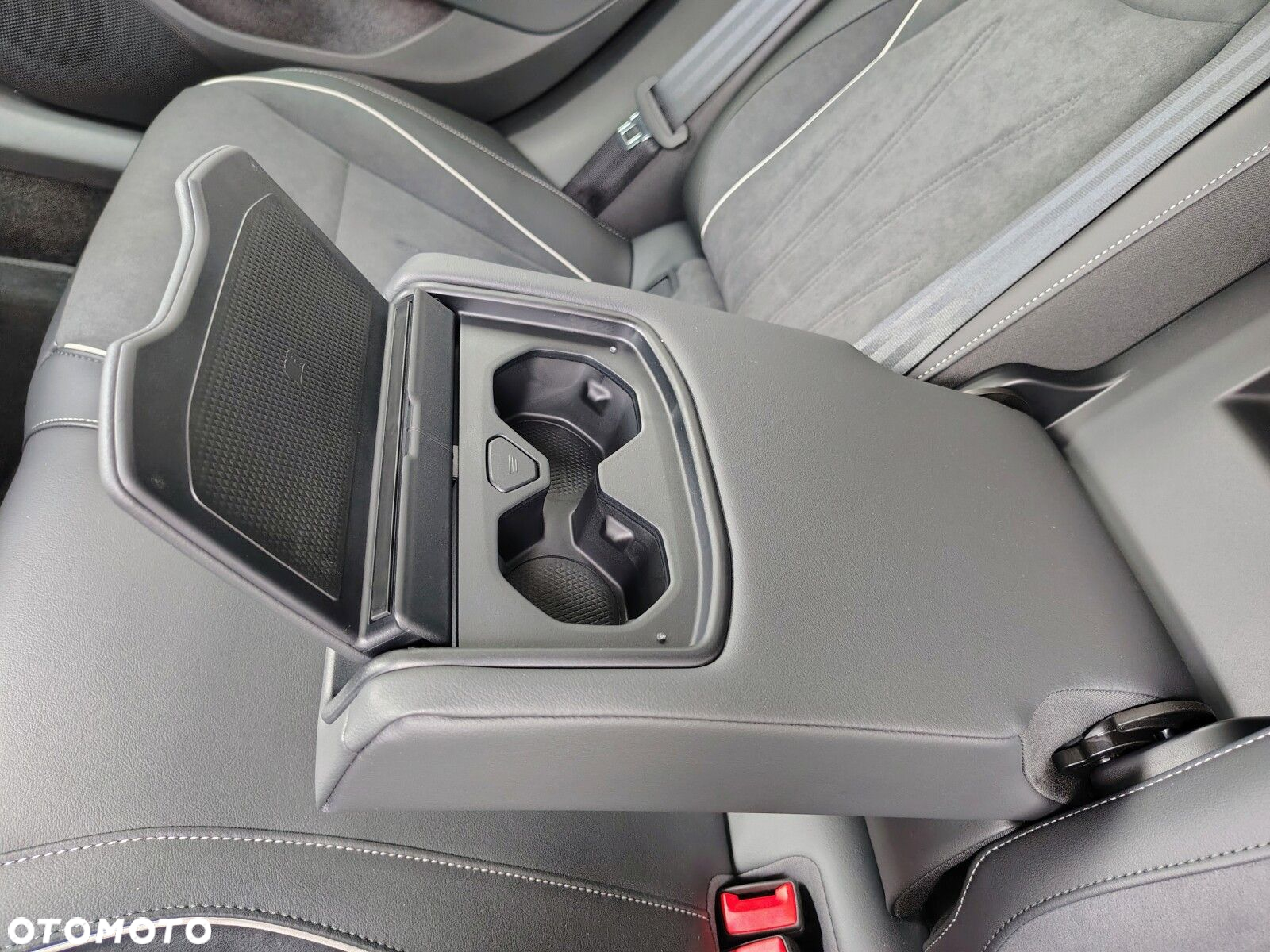 Volkswagen Passat - 28