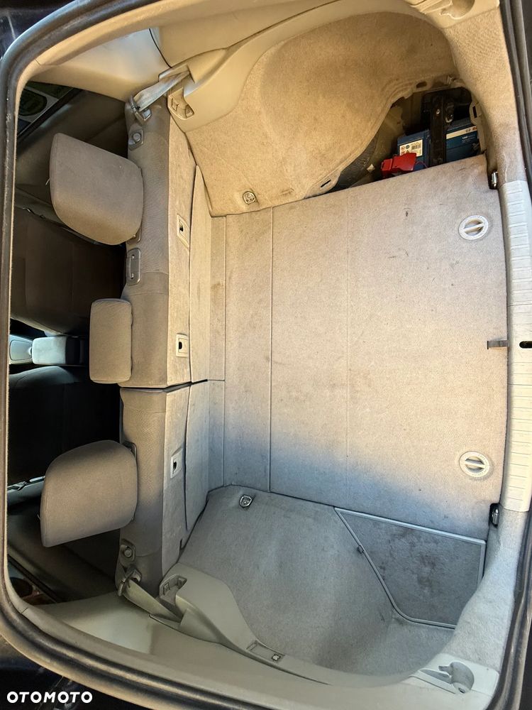 Toyota Prius - 20