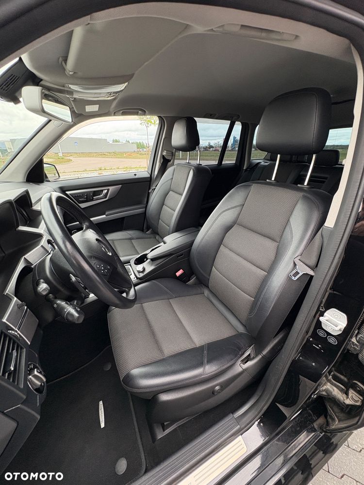 Mercedes-Benz GLK 300 4Matic 7G-TRONIC SPORT EDITION - 8