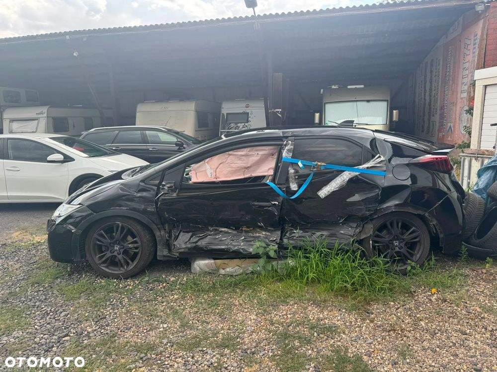 Honda Civic 1.6 i-DTEC Executive Black Edition - 7