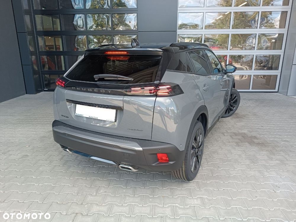 Peugeot 2008 - 8