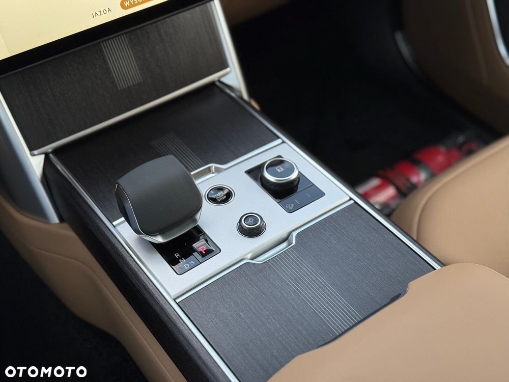 Land Rover Range Rover - 16