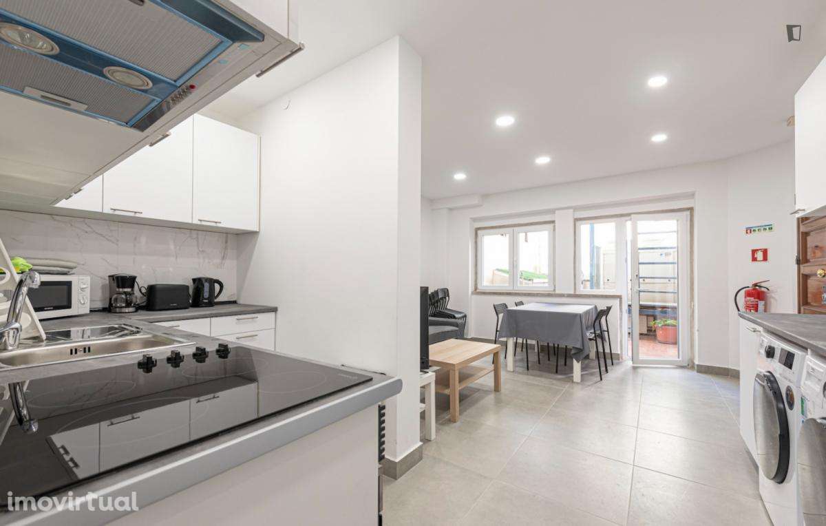 Quarto - localizado em Saldanha Lisbon - Grande imagem: 4/17