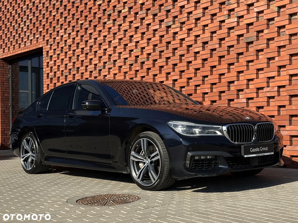 BMW Seria 7 750d xDrive sport - 10