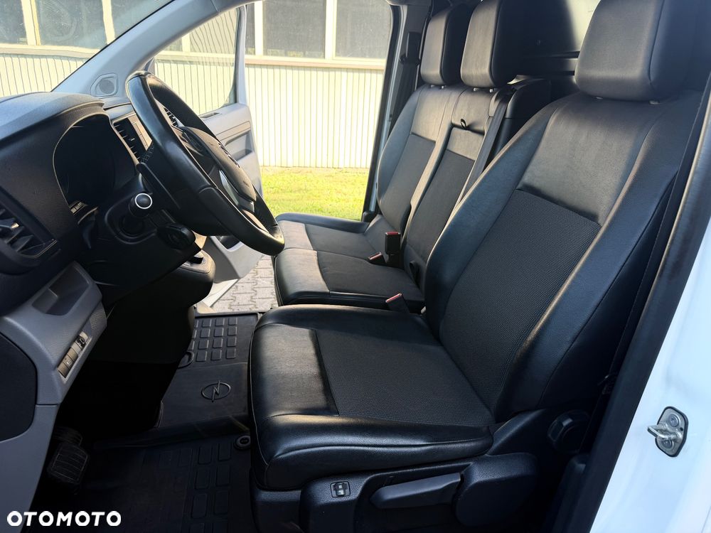 Opel Vivaro - 16