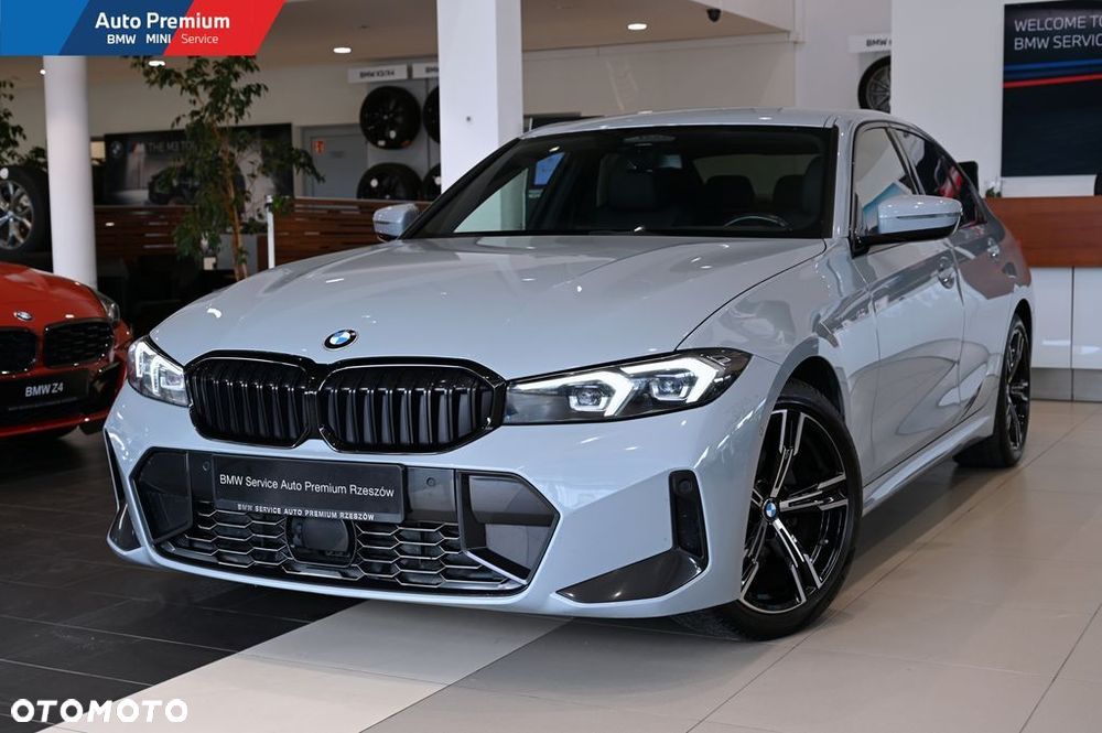 BMW Seria 3 320d xDrive mHEV - 4