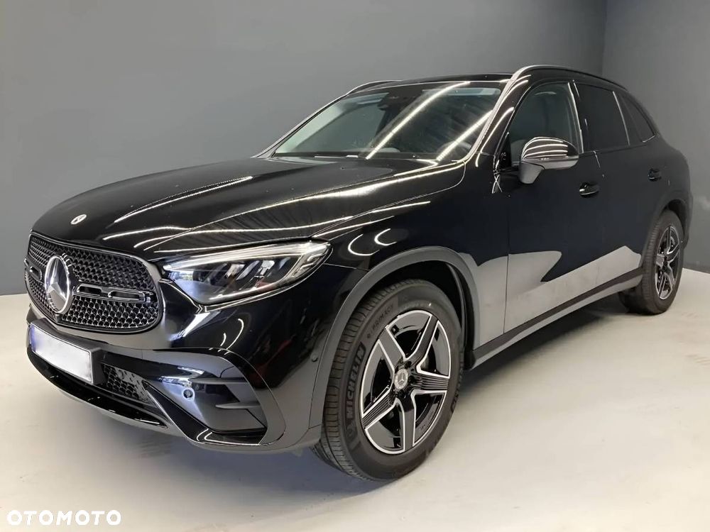 Mercedes-Benz GLC 200 4-Matic - 2