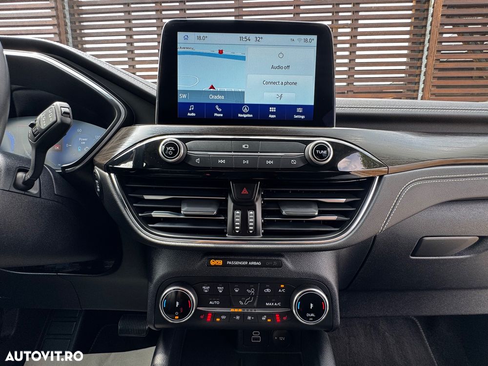Ford Kuga 2.5 Duratec FWD FHEV ST-Line X - 27