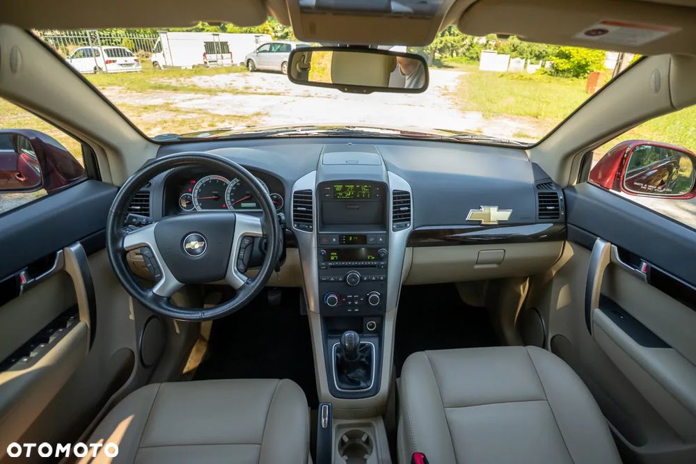 Chevrolet Captiva 2.0 4WD 7 Sitzer LT - 23