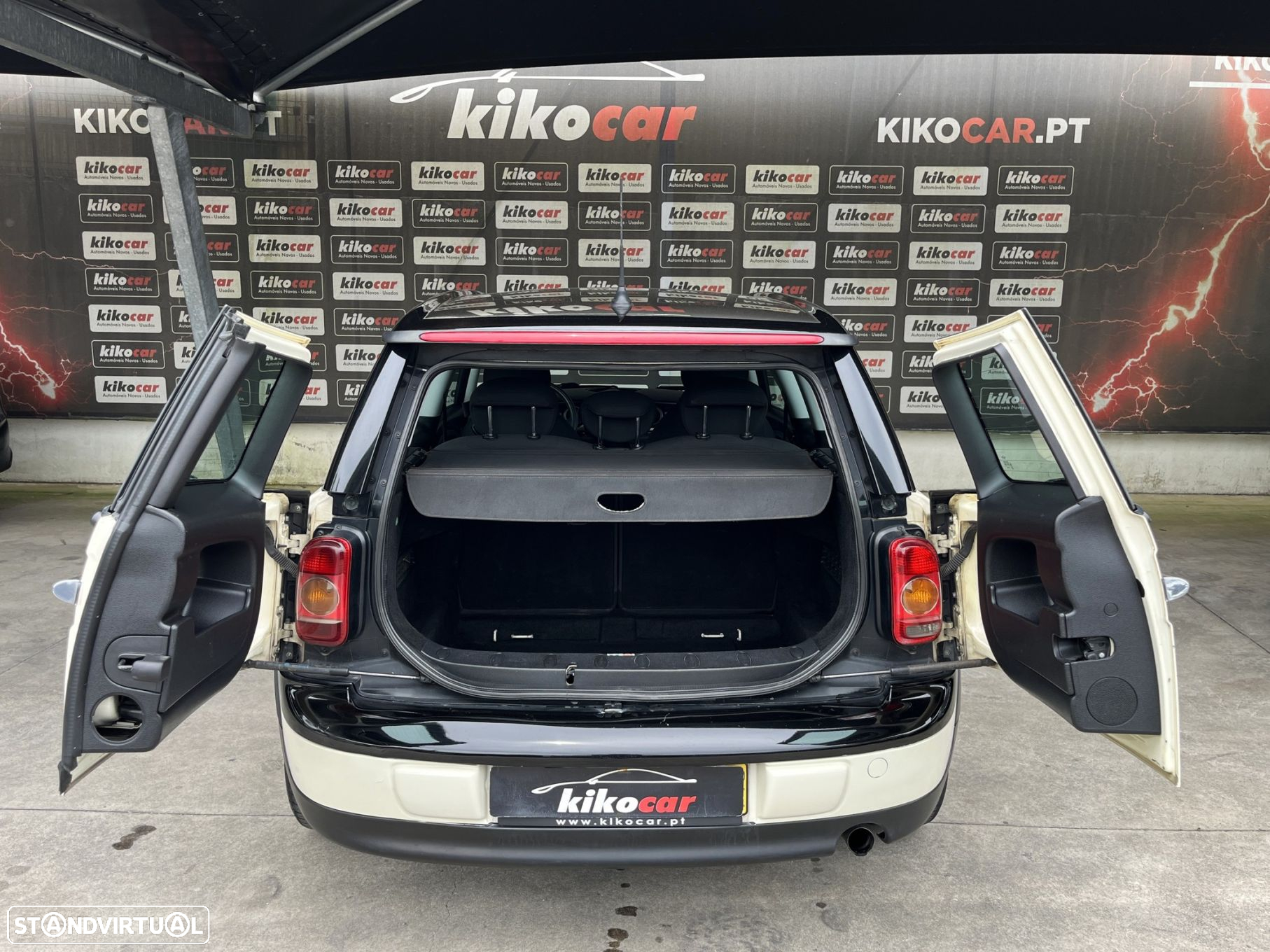 MINI Clubman Cooper D - 7