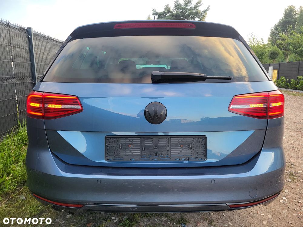 Volkswagen Passat 2.0 TDI SCR 4Mot DSG Highline - 2