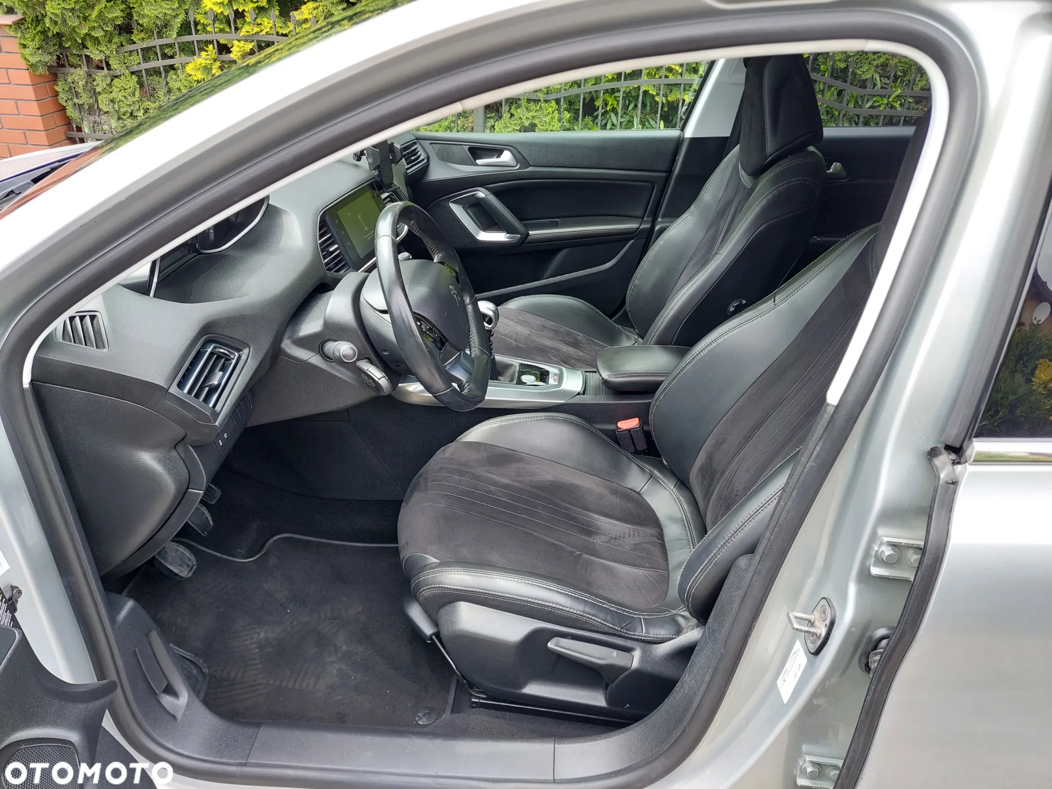 Peugeot 308 SW e-HDi FAP 115 Stop&Start Business Line Niveau 1 - 8