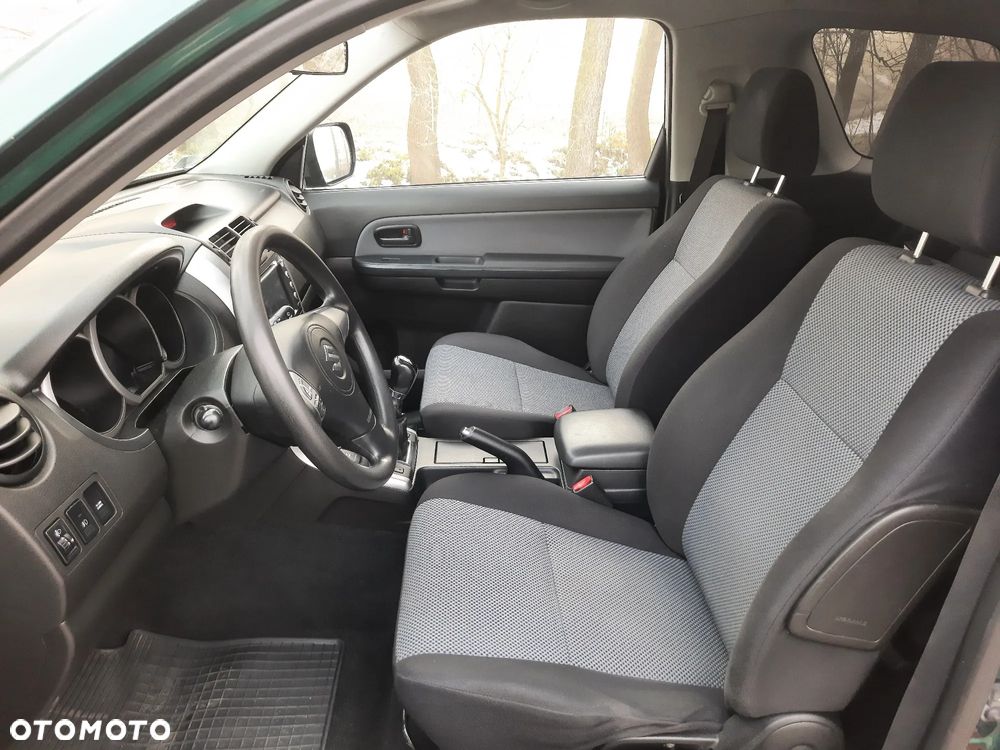 Suzuki Grand Vitara 1.6 Comfort - 9