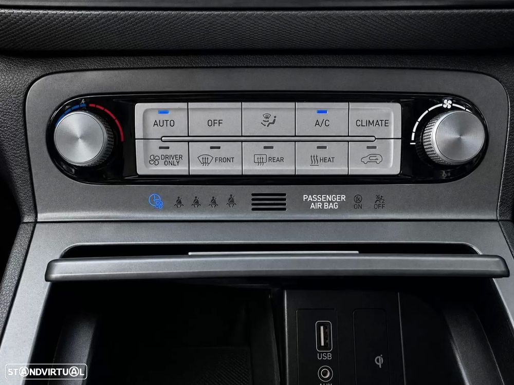 Hyundai Kauai 64 kWh Premium+P.Premium - 29