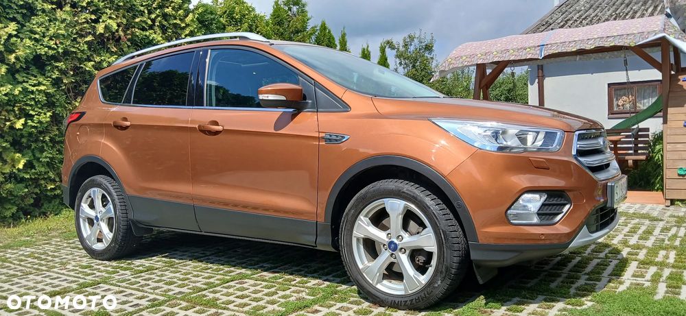 Ford Kuga - 4