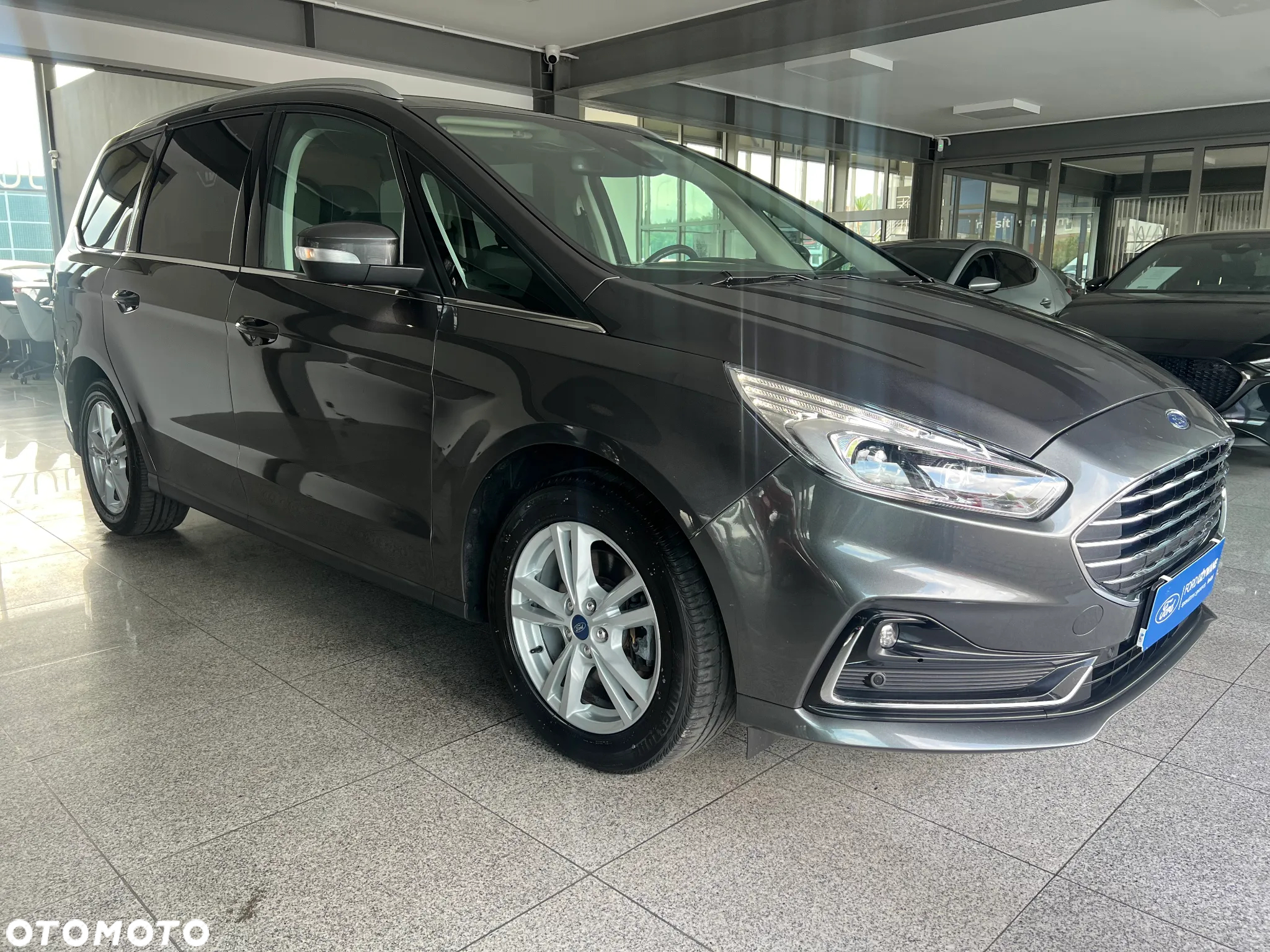 Ford Galaxy 2.0 EcoBlue Titanium - 4