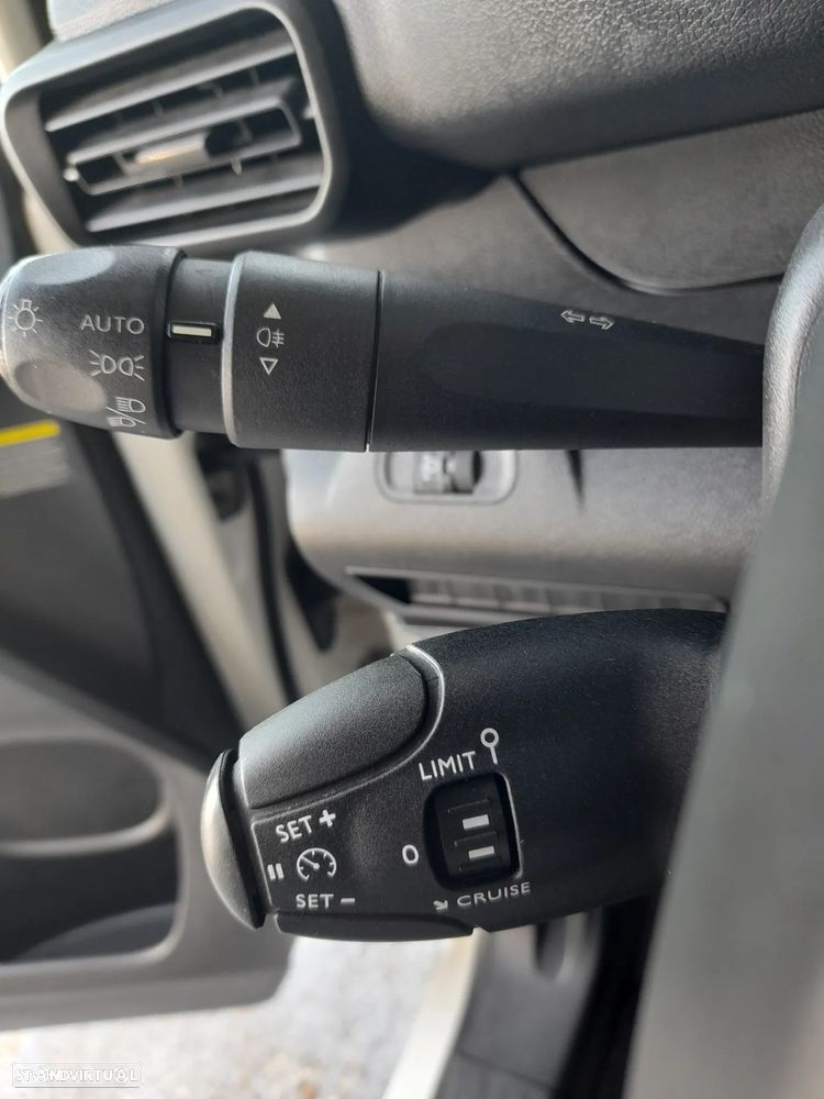 Peugeot Partner 1.6 BlueHDi L1 Pro 3L - 13